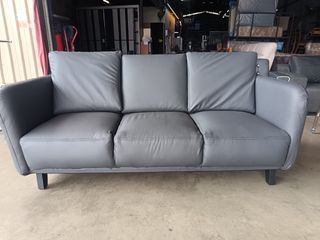 (Category: ) located in . Submitted by lazada.kim.huat.furniture (Listing ID 1450801620, Image 1). Description: .