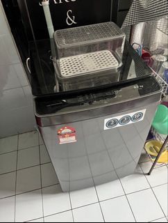 (Category: ) located in . Submitted by localseller9 (Listing ID 1450875690, Image 1). Description: .