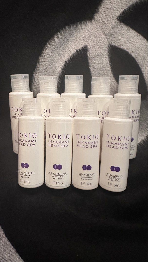 包郵🩷 dr.jr. TOKIO IE Head Spa 輕喚羽🎏 諾貝爾獎 配合分子科技 洗頭水 護髮素 髮尾油 Shampoo / Treatment/ Oil （分類：健康及美容 - 頭髮護理）位於 Hong Kong。 由 edica8888 提交（商品編號 1450909195，圖片 1）。簡介： TOKIO INKARAMI 源自日本的角蛋白深層導入護理。其專利科研能徹底讓髮絲內的角蛋白成分再生， 更以世界首創的護理技術重塑如羽毛般的初生秀髮! （紫色-纖柔敏感髮） 輕。喚羽淨露 Shampoo 40g 。$45 （紫色-纖柔敏感髮） 輕。喚羽凝脂 Treatment 40g 。 $45 （金色-受損硬身髮）金。喚羽淨露 Shampoo 40g 。$40 （金色-受損硬身髮）金。喚羽凝脂 Treatment 40g 。 $40 （銀色） 京。喚羽 髮尾油 Treatment Oil 25ml 。$40 其專利科研含有 諾貝爾得獎成份『C60富勒烯』富勒烯是榮獲1996年諾