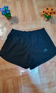 (Category: ) located in . Submitted by mnla.thrift (Listing ID 1450899411, Image 1). Description: .