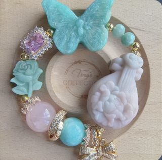 (Category: ) located in . Submitted by tingz_collection (Listing ID 1450932671, Image 1). Description: .