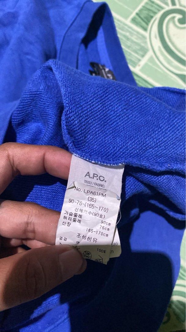 Apc (Category: Tshirts & Polo Shirts ) located in Mawab. Submitted by carou28362 (Listing ID 1450864515, Image 3). Description: No issue Davao loc.