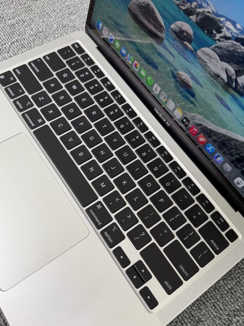 Apple MacBook Air M1, 2020, 8GB RAM