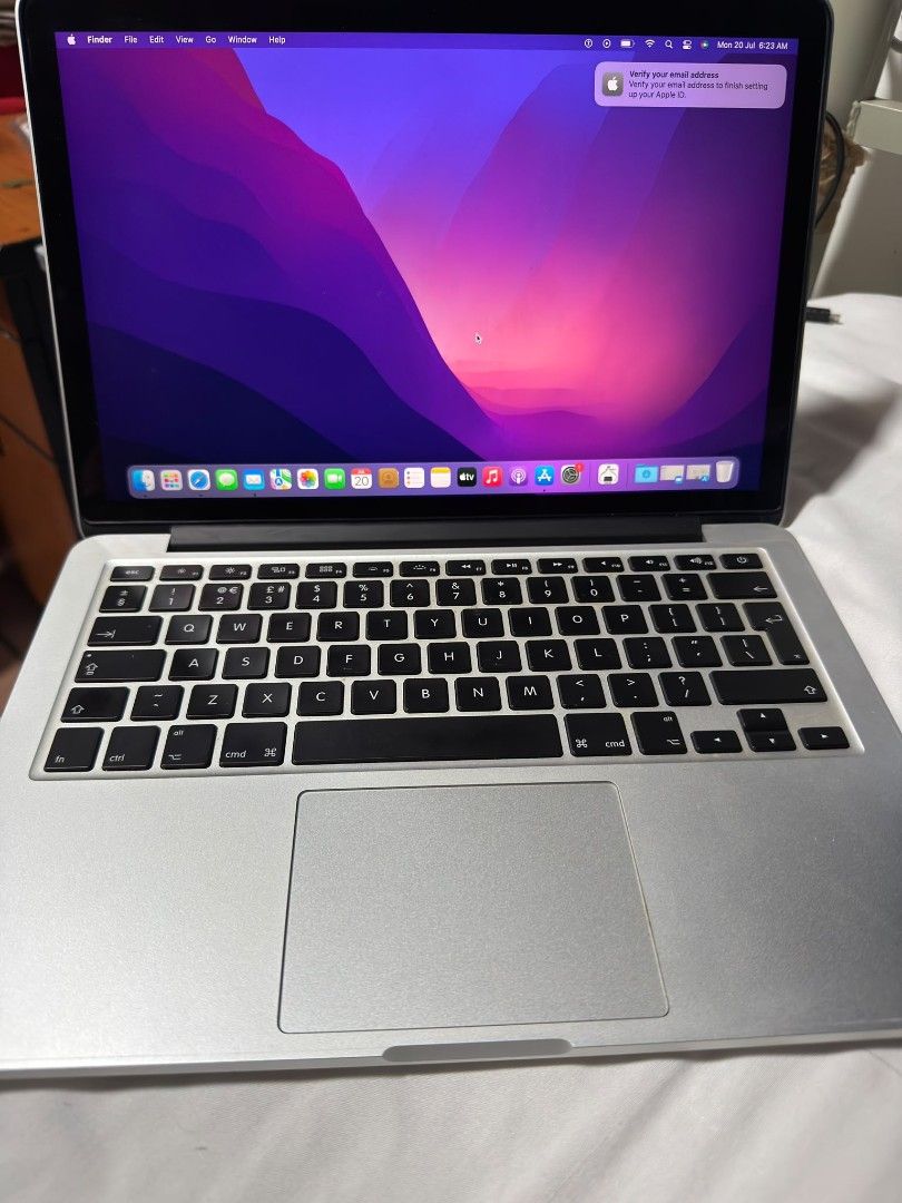 Apple MacBook Pro 13-inch macOS Monterey514947342905518081