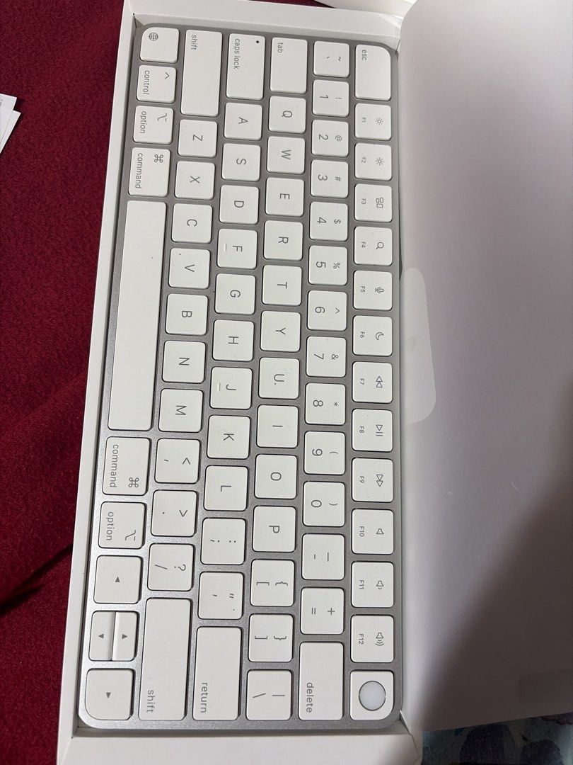 Apple Magic Keyboard with Numeric Keypad514836706834534402