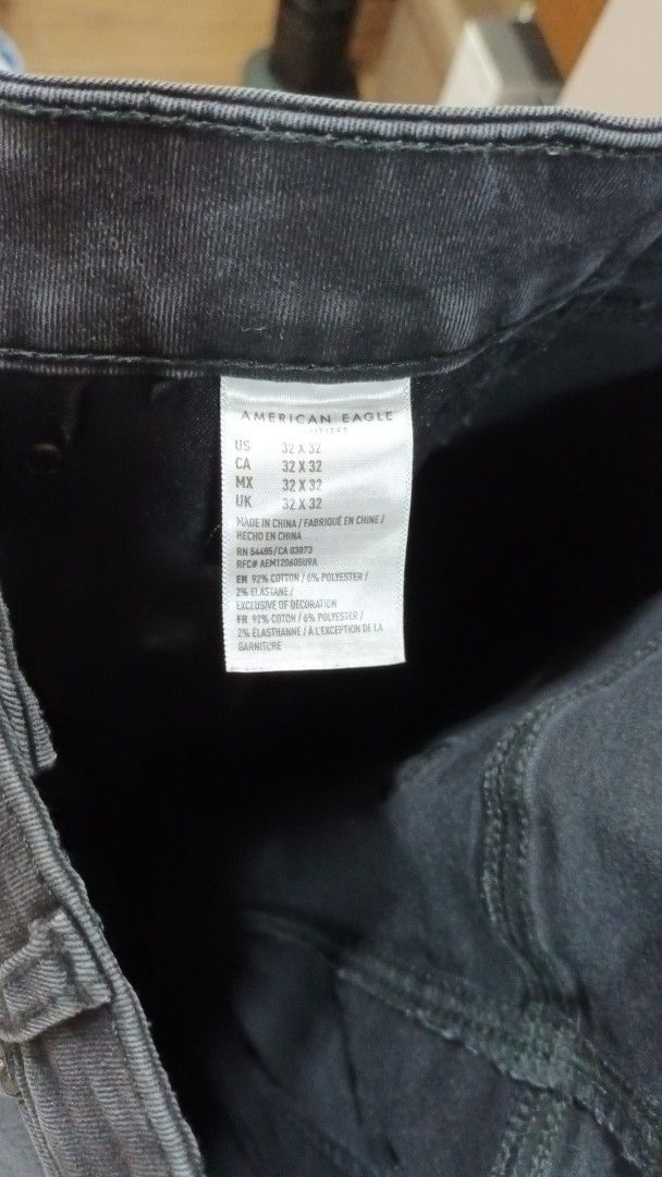 Authentic American Eagle Flex Jeans - Dark Wash (Category: Jeans) located in Quezon City. Submitted by ddgapstore (Listing ID 1450878661, Image 3). Description: - Brand: American Eagle - Color: Dark Wash - Style: 'Next Level Flex' (with stretch) - Features: Classic five-pocket design - Ideal for: Everyday wear - Sizing: US 32 × 32.