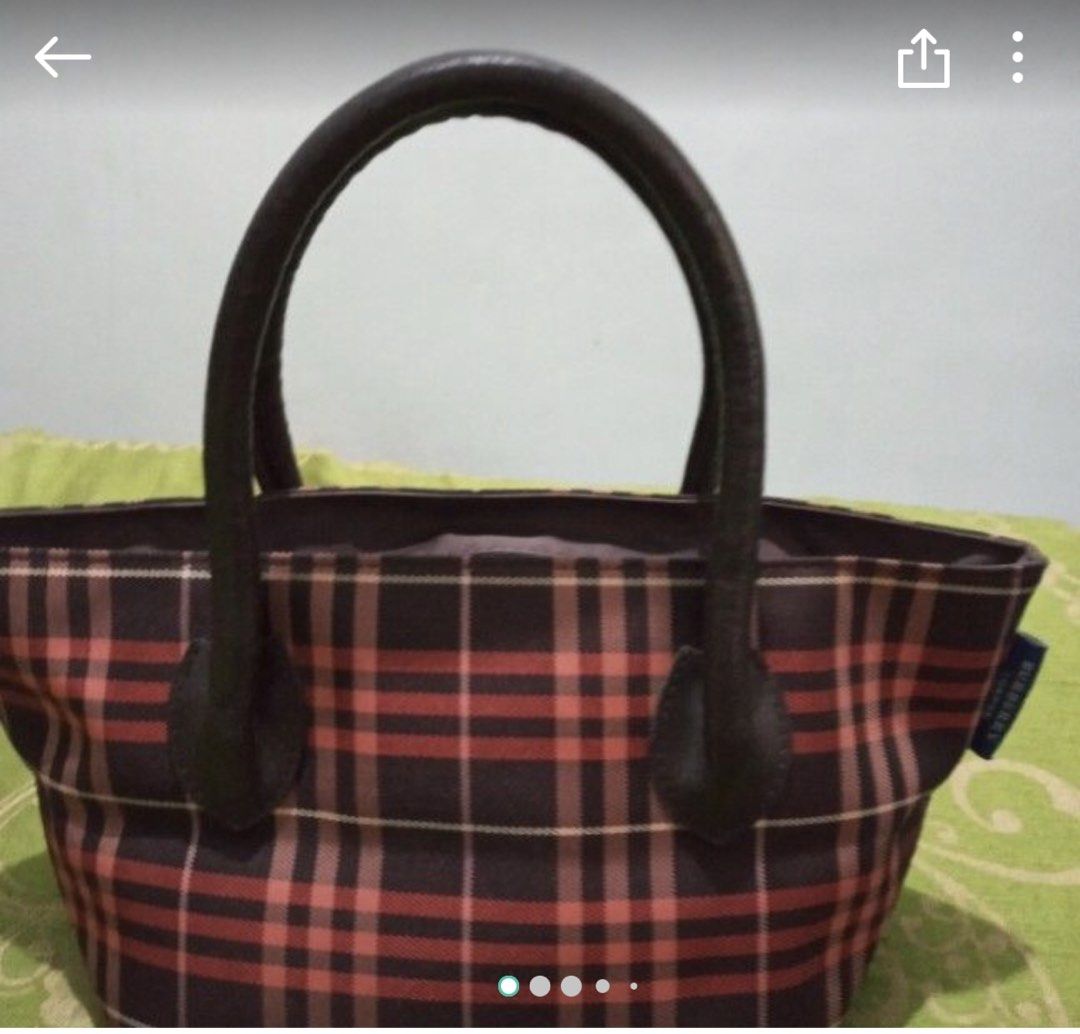 AUTHENTIC BURBERRY HAND BAG SELLING VERY LOW (Category: Purses & Pouches) located in Quezon City. Submitted by unique2shop (Listing ID 1450885646, Image 1). Description: This beautiful light weight bag is like new. Used only 3 times MOP. GCASH DELIVERY. GRAB SHIPPING. GGX PLS VISIT MY PAGE FOR MORE ANAZING ITEMS THANK YOU♥️.