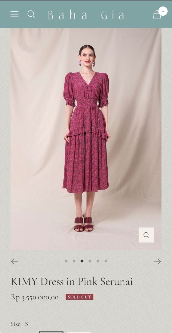 Baha gia dress bahagia world (Kategori: Gaun & Rok) berada di Jakarta Pusat. Dikirim oleh p.relovworld (ID iklan 1450321049, Gambar 2). Deskripsi: Like new 1-2x pakai Udah di dry clean Price by DM .