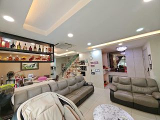 (Category: ) located in . Submitted by mudah1069221 (Listing ID 1448067272, Image 1). Description: .