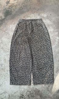 (Category: ) located in . Submitted by thrift2froi (Listing ID 1450842287, Image 1). Description: .