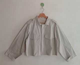 (Kategori: ) berada di . Dikirim oleh VurisPreloved (ID iklan 1450766012, Gambar 1). Deskripsi: .
