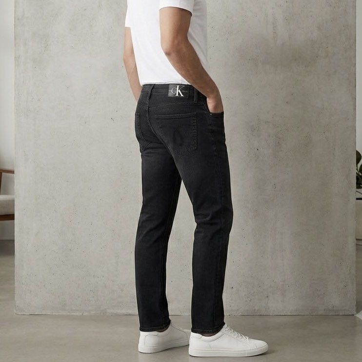 Calvin Klein Jeans Modern Taper (Category: Jeans) located in Irosin. Submitted by kylebri (Listing ID 1450854970, Image 2). Description: Calvin Klein Jeans Black Modern Taper good as new no issue size 30-32 stretchable length 36 direct message me ! 📥.