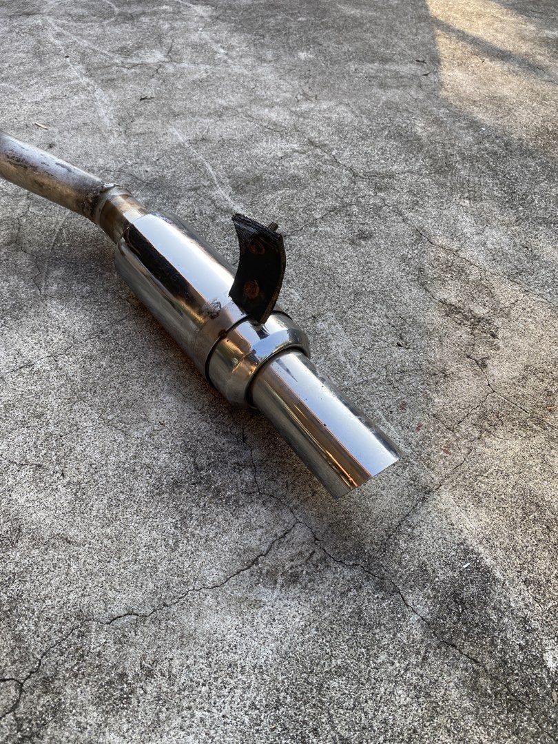 car Exhaust Muffler Pipe (Category: Construction & Building Materials) located in Manila. Submitted by tavorafrancis8096 (Listing ID 1450787916, Image 3). Description: - Motorcycle exhaust muffler - Muffler section retains good shine - Mounting points are intact - Sold as is from blacktop engine corolla.