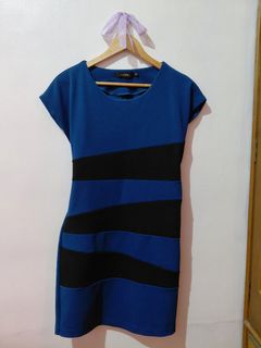 (Category: ) located in . Submitted by wornwardrobe (Listing ID 1450753436, Image 1). Description: .