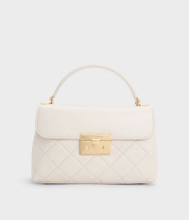 (Category: ) located in . Submitted by j.y.closet (Listing ID 1450931745, Image 1). Description: .