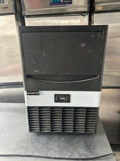 (Category: ) located in . Submitted by mgtsecondhand (Listing ID 1450891303, Image 1). Description: .