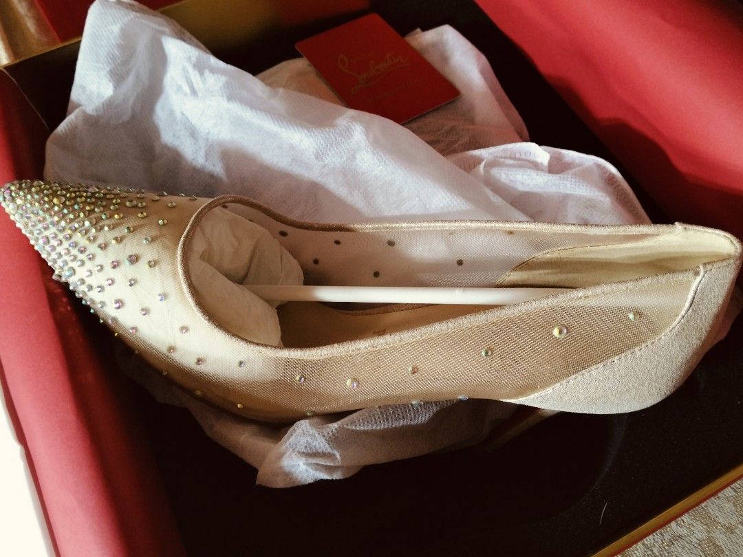 Christian Louboutin (Category: Sneakers & Footwear) located in Abucay. Submitted by zealtree.b8f60f (Listing ID 1450793220, Image 3). Description: .