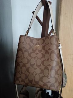 (Category: ) located in . Submitted by misspreloved87 (Listing ID 1450787488, Image 1). Description: .