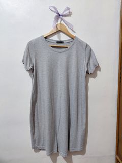 (Category: ) located in . Submitted by wornwardrobe (Listing ID 1450790612, Image 1). Description: .