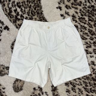 (Category: ) located in . Submitted by ejay.thrift.clothes (Listing ID 1450783474, Image 1). Description: .