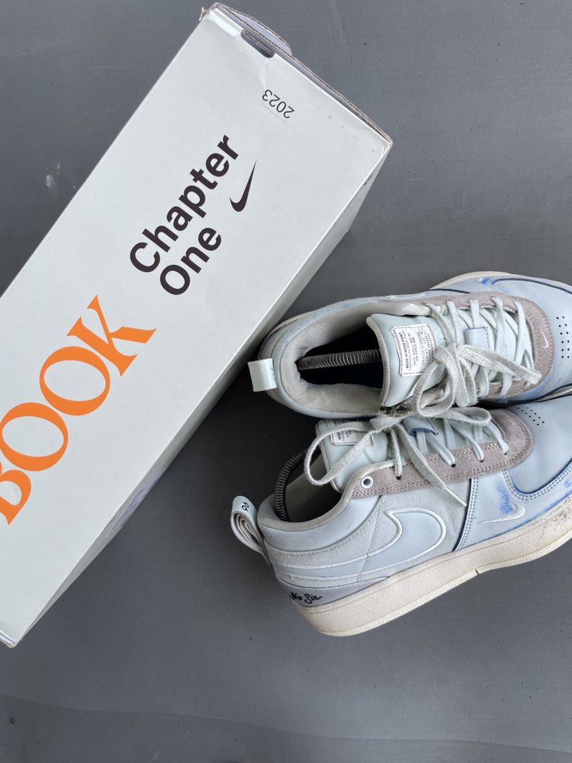 Devin Booker 1 “Moss point” (Category: Sneakers) located in Malinao. Submitted by nhlcrza (Listing ID 1450932439, Image 3). Description: Nike Devin Booker 1 “Moss Point” - Size 8.5 - Worn few times - with OG box - issue small sock line tear 100% legit, free if proven fake 2,500 only❗️(6.8k SRP) Loc: Malinao Albay.