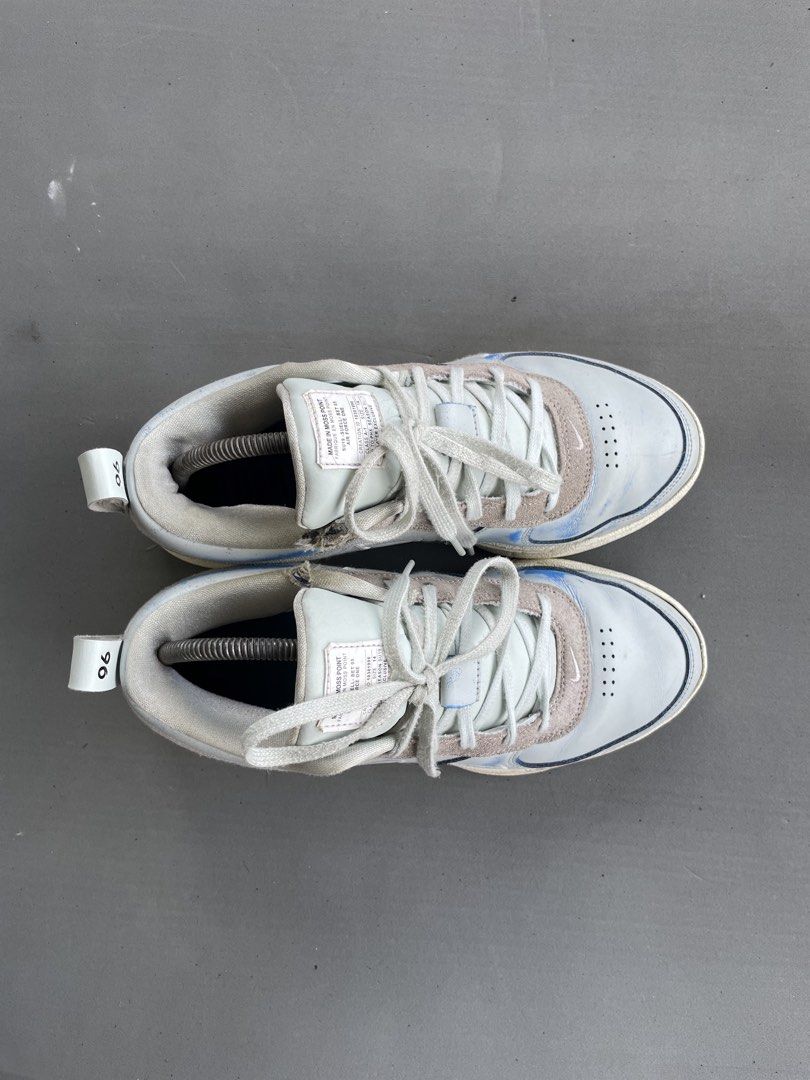 Devin Booker 1 “Moss point” (Category: Sneakers) located in Malinao. Submitted by nhlcrza (Listing ID 1450932439, Image 2). Description: Nike Devin Booker 1 “Moss Point” - Size 8.5 - Worn few times - with OG box - issue small sock line tear 100% legit, free if proven fake 2,500 only❗️(6.8k SRP) Loc: Malinao Albay.