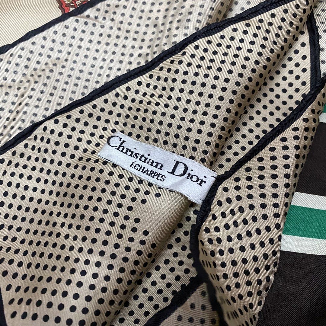 Dior combo (Category: Scarves) located in Kuala Lumpur. Submitted by vintagevictim (Listing ID 1450780120, Image 2). Description: Ada kesan koyak kecik.