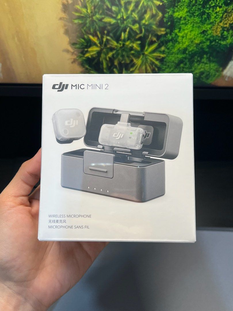 DJI Mic Mini 2 (1TX + 1MRX + CC) (Category: Microphones) located in Malabon City. Submitted by enricogomez (Listing ID 1450844524, Image 1). Description: DJI Mic Mini 2 (1TX + 1MRX + CC) >> brand new sealed >> original >> malabon loc.