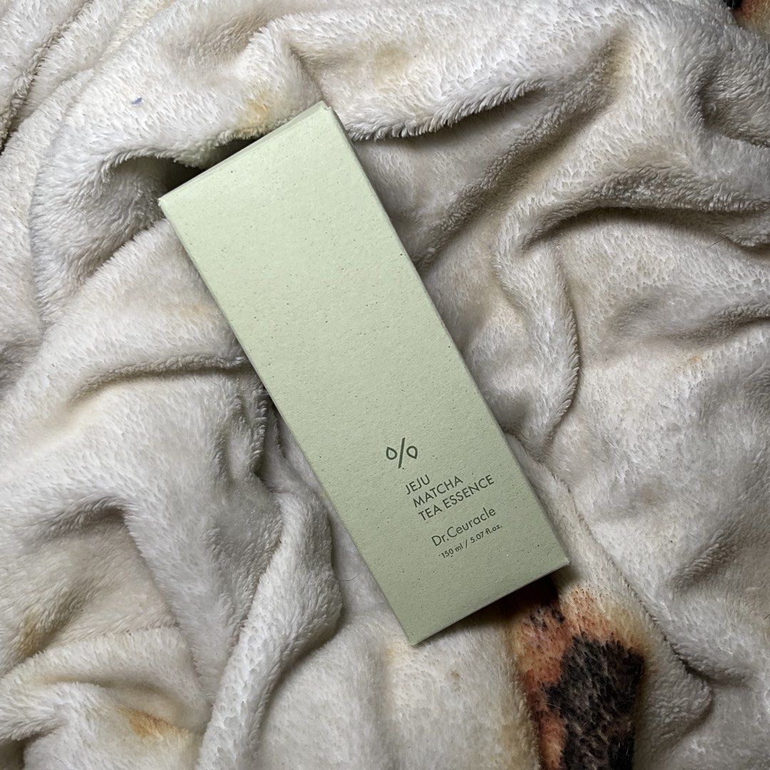 Dr. Ceuracle Jeju MatchaTea Essence 150ml (Category: Face Care) located in Manila. Submitted by randomlyyoursph (Listing ID 1450878157, Image 1). Description: Reason for sale: Decluttering (in other word, madami na po me gamit, ayaw ko ma expired sila dahil tinatambak ko lang sila, gets?) THIS IS ORIGINAL, ORIGINAL TALAGA AS IN! SF NOT INCLUDED EXP: 2029 Info: Treat stressed skin right with this antioxidant-rich essence rich in Jeju-sourced green