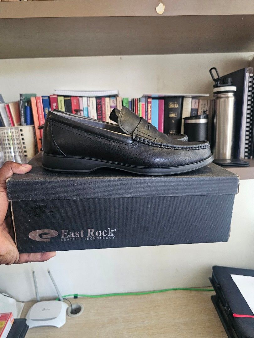 East Rock Leather Black Loafers (Category: Dress Shoes) located in Taguig. Submitted by jaybrandedstore (Listing ID 1450821281, Image 3). Description: East Rock Leather Shoes - Color: Black - Material: Leather - Style: Loafers - Model: Greenwood - Size: 44 (EU) / 11 (US) - Occasion: Smart casual to formal wear - Condition: Slightly Used, Shoe comes with original box. Please check photos for details. -1500 only.