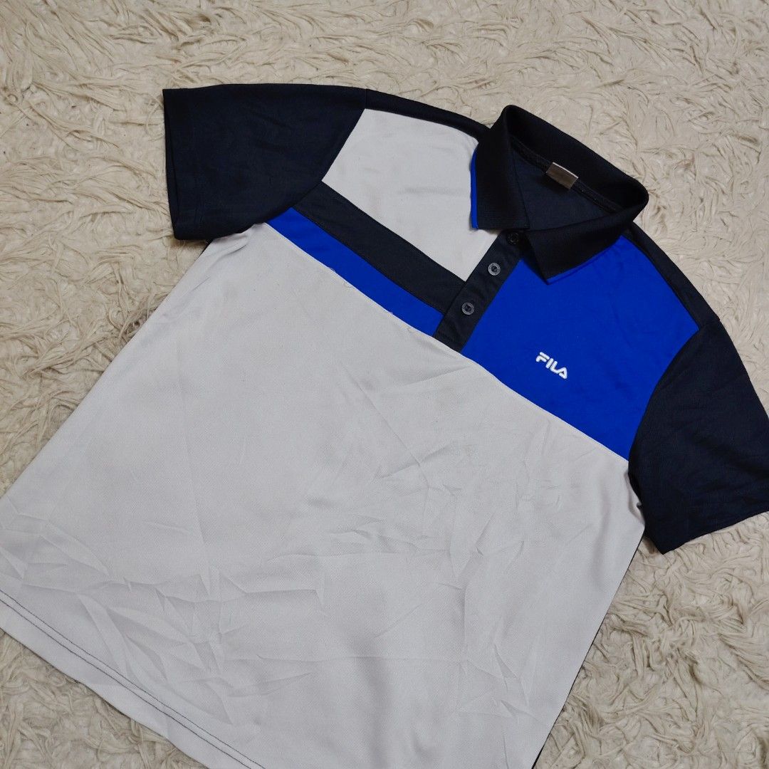 Fila Collar Jersey (Category: Other Sports Equipment and Supplies) located in Bota. Submitted by mista.fixx (Listing ID 1450911036, Image 3). Description: 🔥Declare Status Item : Bundle 🔥Size Tag : 95 🔥Pit 19.5 Labuh 25.5 🔥Made in Korea 🔥Condition : Padu 8.5/10 Fresh baru keluar guni bang. Warna lawa lagi. Material kain jersey . Sesuai buat pakai santai casual atau riadah sukan . Luncurrr #mrf #mrfgarage.