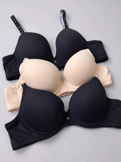 (Kategori: ) berada di . Dikirim oleh nichfashion (ID iklan 1450837865, Gambar 1). Deskripsi: .