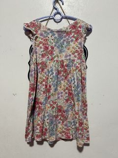 (Category: ) located in . Submitted by enchanted_wardrobe (Listing ID 1450821444, Image 1). Description: .