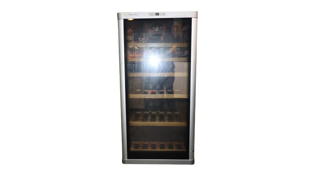 Fujidenzo WC - 70AW Wine Cellar (Category: Wine Cellar & Storage) located in Caloocan City. Submitted by mce_sales2026 (Listing ID 1450814881, Image 1). Description: Details: Fujidenzo Wine Cellar (Model: WC-70AW), a compact and efficient wine storage unit designed to maintain ideal temperature conditions for preserving wine quality. Suitable for home use, small collections, or office environments. Features: Temperature-controlled cooling system 