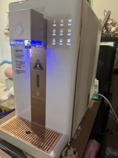 由 cccceliaa (刊登 ID 1450779923，圖片 1) 提交，位於 的 (類別：)，說明：。