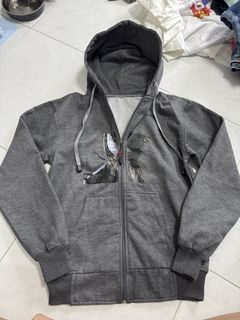 (Category: ) located in . Submitted by wxcloset (Listing ID 1450861168, Image 1). Description: .