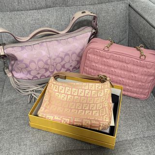 (Category: ) located in . Submitted by shop.arrival (Listing ID 1450835927, Image 1). Description: .