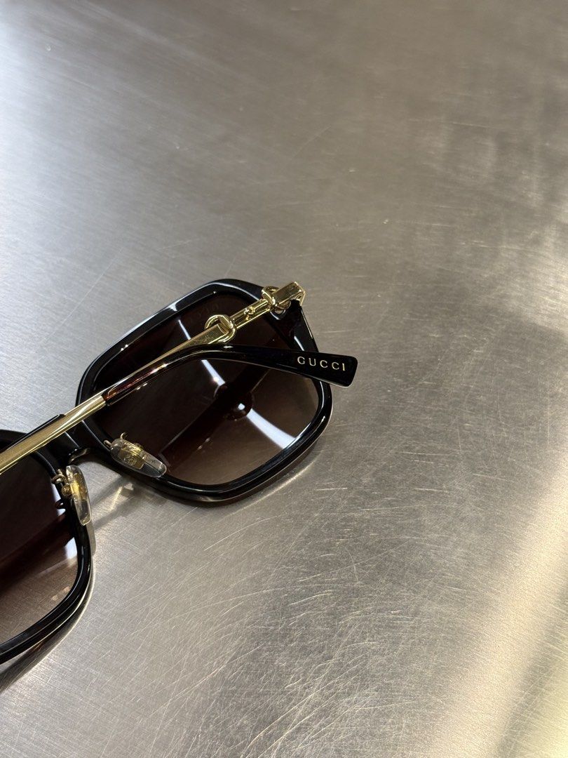 Gucci (Category: Luxury Accessories) located in Angeles City. Submitted by secondluxph (Listing ID 1450880261, Image 3). Description: GUCCI GG2055SA HORSEBIT SUNGLASSES OVERSIZED SQUARED/SOFTENED RECTANGLE GRADIENT SHADING TRANSITIONING FROM DARK TO LIGHT COMPLETE INCLUSIONS BOX, CASE, MICROFIBER CLOTH AND PAPERS PRISTINE CONDITION JAPAN/HONGKONG SOURCE.