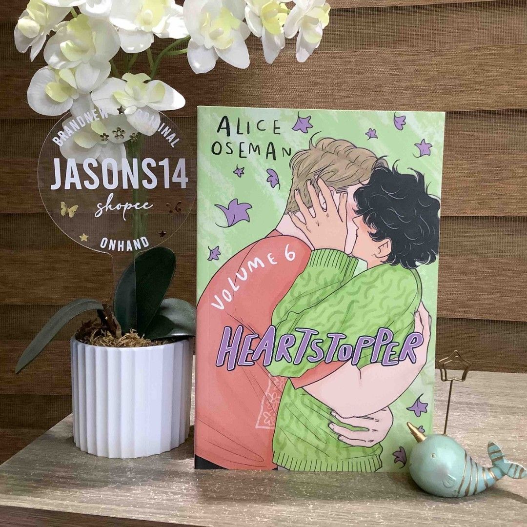 Heartstopper 6 By Alice Oseman (Category: Storybooks) located in San Juan City. Submitted by jasonsshopee (Listing ID 1450741562, Image 1). Description: .
