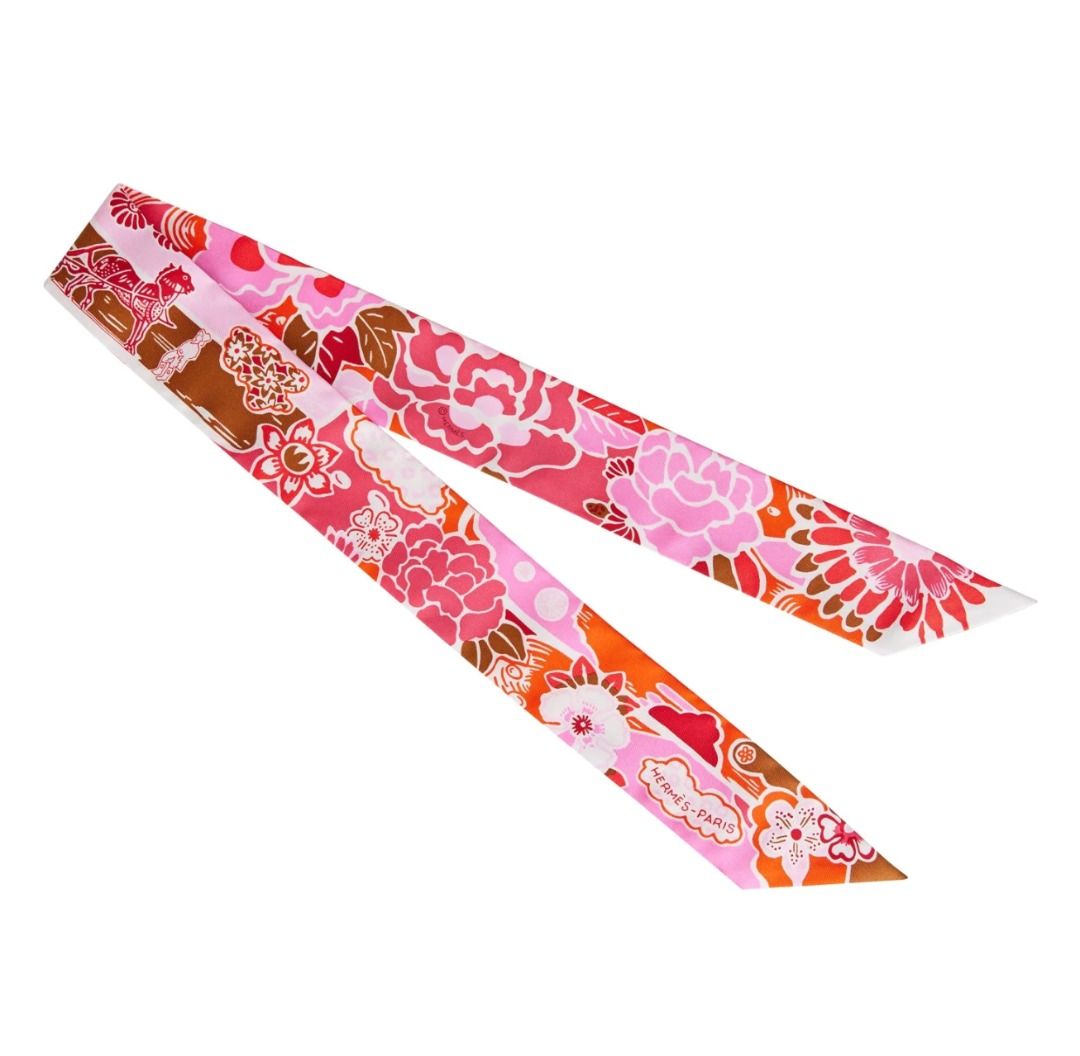 Hermes Bingata Fuchsia Silk Twilly (Category: Luxury Accessories) located in Manila. Submitted by summercookie (Listing ID 1450779260, Image 2). Description: Used Fuchsia Twilly in silk (100% silk) Made in France Designed by Natsuno Hidaka Dimensions: 5 x 86 cm.