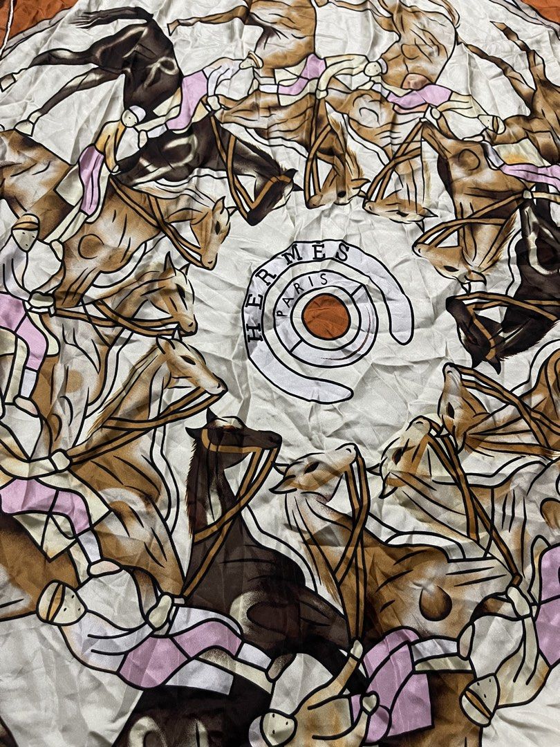 hermes scarf (Category: Luxury Accessories) located in Baguio. Submitted by edcellchiu02448 (Listing ID 1450827834, Image 3). Description: Hermes scarf big size .