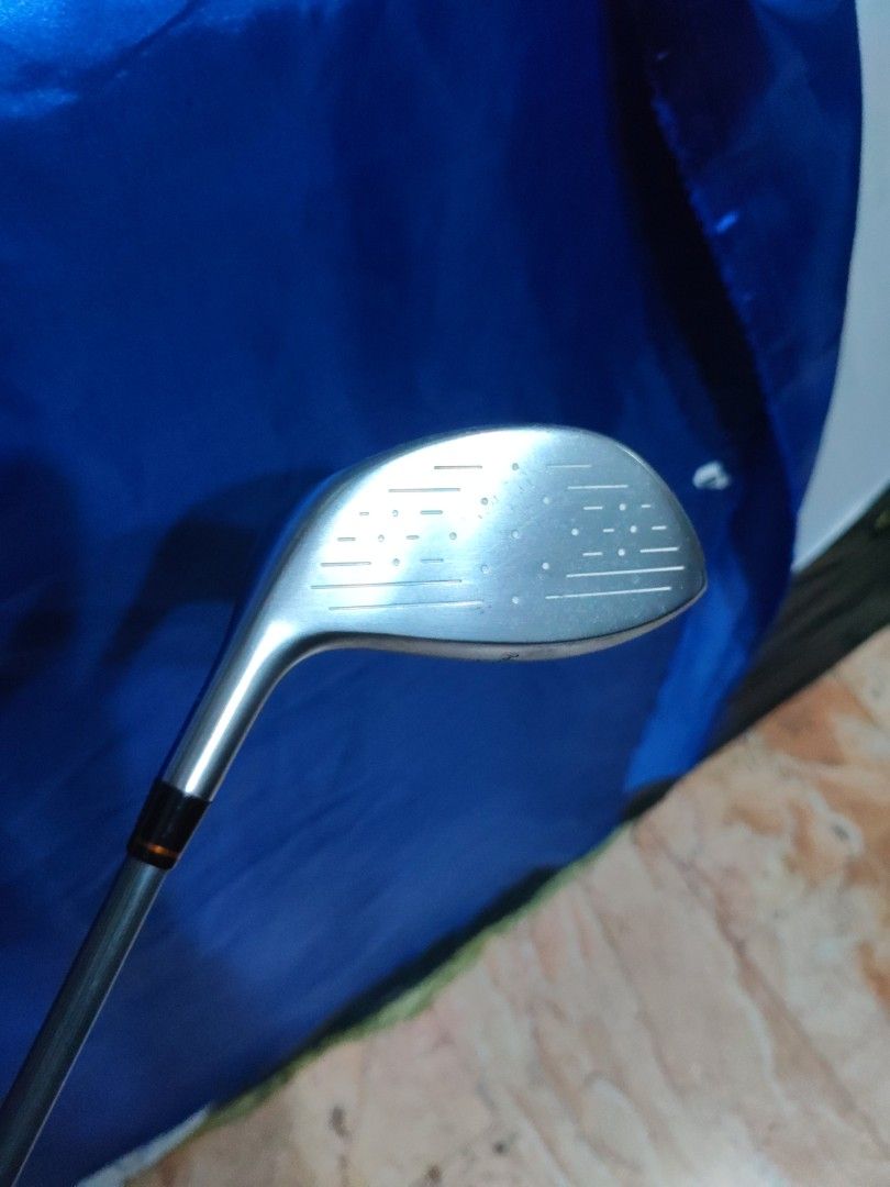 Honma LB-300cc Titanium Head Driver 10.5 Degree (Category: Golf) located in Manila. Submitted by meiyeon2 (Listing ID 1450779649, Image 2). Description: - Honma LB-300cc Driver - Titanium Head - 10.5 Degree Loft - Feather Weight Titanium Carbon Shaft - Designed to enhance your golf game R1 Flex right handed club - Sold as is.