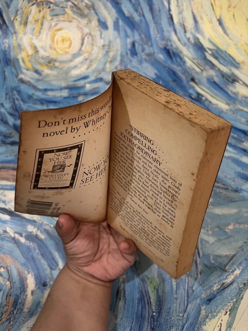 “How to Make an American Quilt” Book (Category: Storybooks) located in Quezon City. Submitted by katchierandomness (Listing ID 1450882968, Image 3). Description: Movie tie-in version. Pages have yellowed but book is in good condition. You can pay via GCash, Maya or BPI QR code..