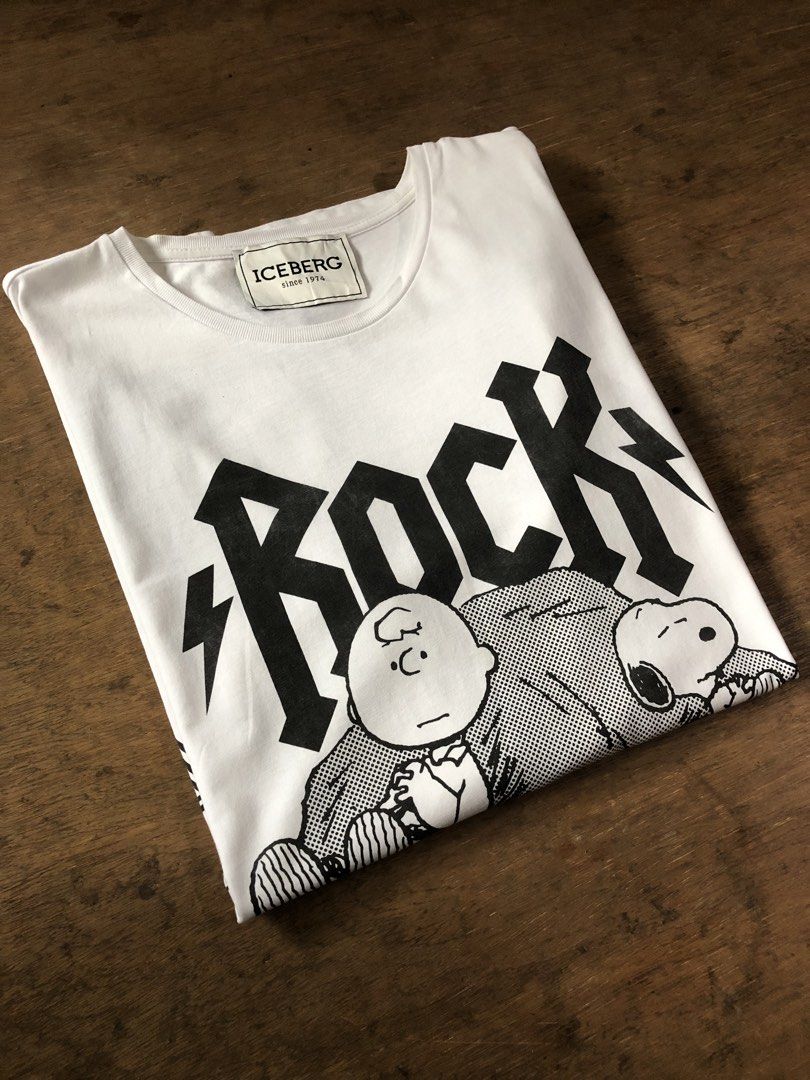 Iceberg Rock Woodstock (Category: Activewear) located in Davao. Submitted by blufinds (Listing ID 1450751438, Image 2). Description: This white Iceberg T-shirt features a prominent “Rock Woodstock” graphic with Charlie Brown and Snoopy.