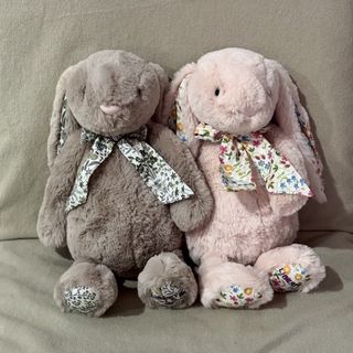 (Category: ) located in . Submitted by tokkk (Listing ID 1450825125, Image 1). Description: .