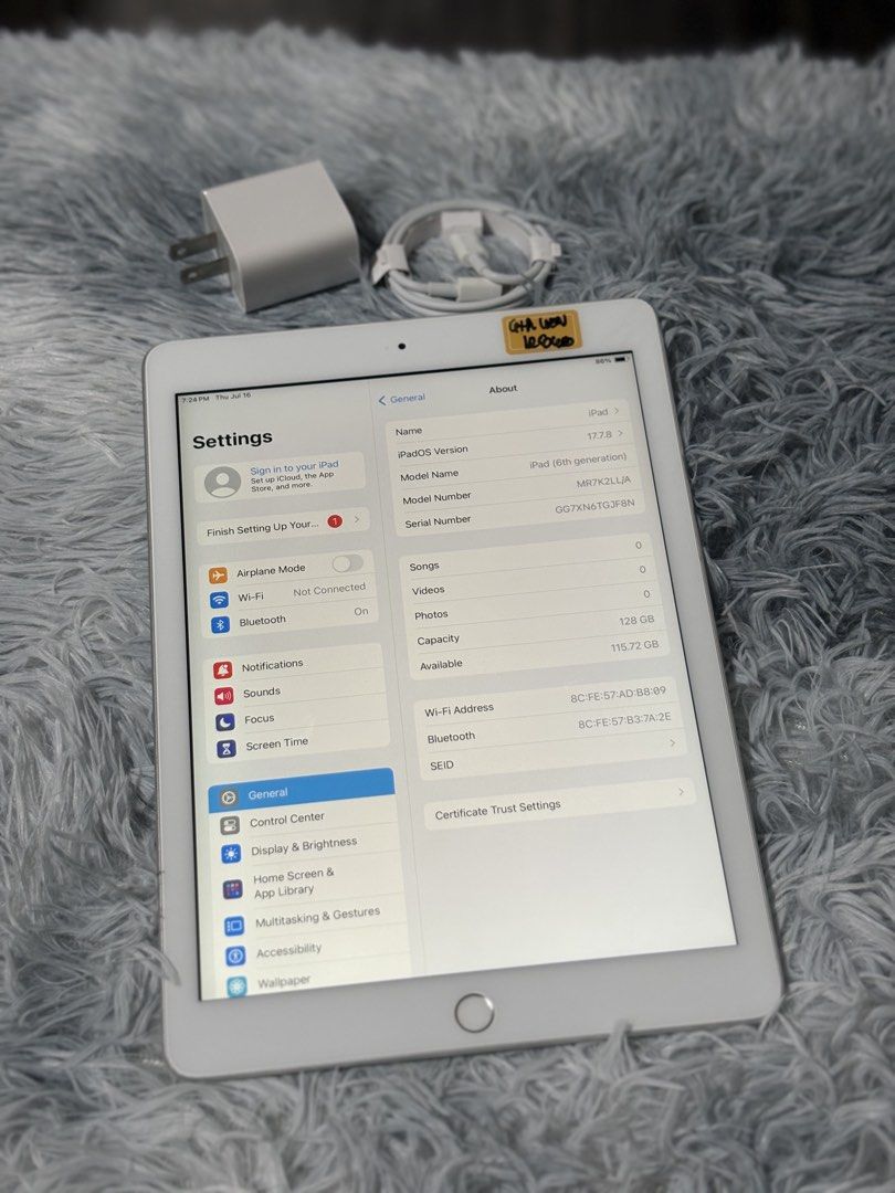 iPad 6th gen 128gb wifi GOODS FOR STUDENTS (Category: iPad) located in Mabalacat. Submitted by cloouudd9 (Listing ID 1450743912, Image 3). Description: .