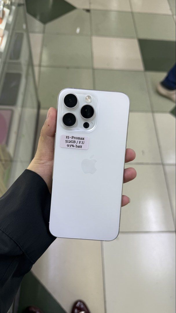 iPhone 15 Promax 512gb Storage -Silver (Category: iPhone 15 Series) located in Manila. Submitted by wise.husreene (Listing ID 1450932704, Image 1). Description: iPhone 15 Promax 512gb Storage -White titanuim 💰 SELLING PRICE:₱49,500 •iPhone 15 Promax •512gb •93% batt health •Factory Unlock | Open Line •98% Smoothness •No hidden issue | No Repaired •100% Authentic | Not Refurbished - serial can be check on apple website |Money back if its proven f
