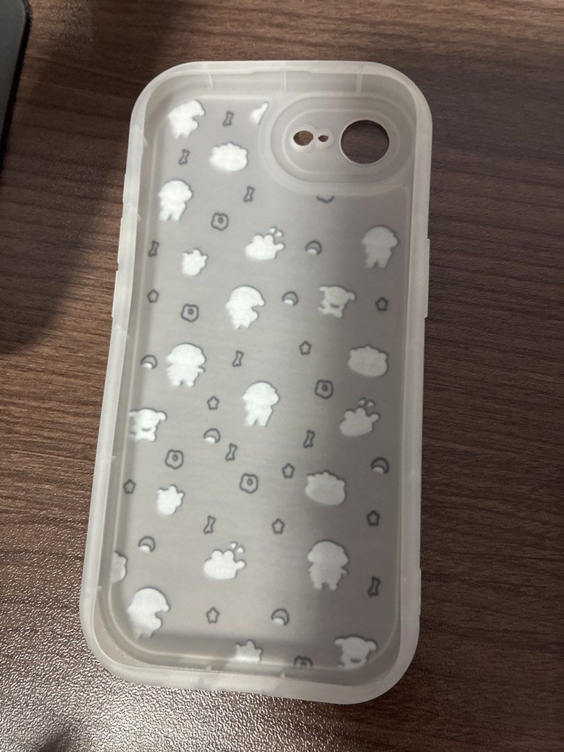 Iphone 16E cover514719093747230721