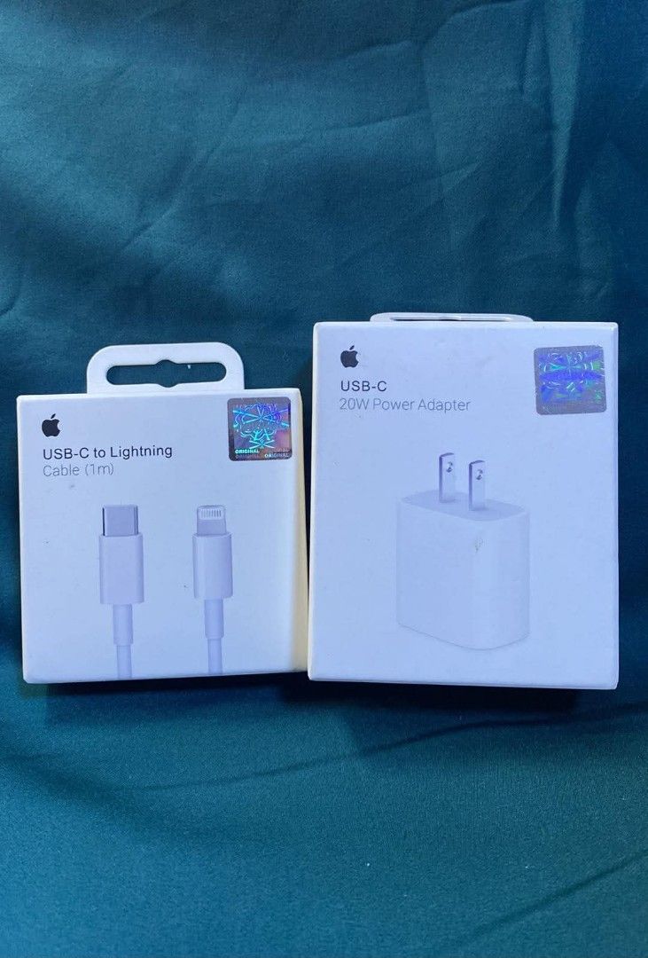 Iphone/ipad 20W ADAPTER USB-C to lightning cable charger (Category: Chargers & Cables) located in Manila. Submitted by milasgadgetph (Listing ID 1450884870, Image 1). Description: .