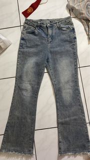 (Kategori: ) berada di . Dikirim oleh feliciaaaaa_p (ID iklan 1450909656, Gambar 1). Deskripsi: .